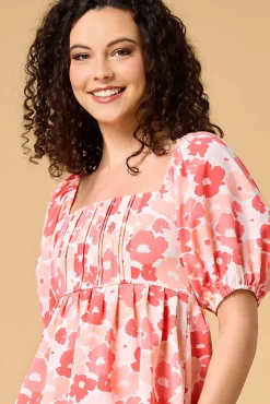 Women Versona Babys Breath Top