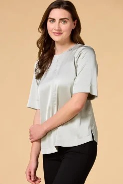 Women Versona Back To Basics Top