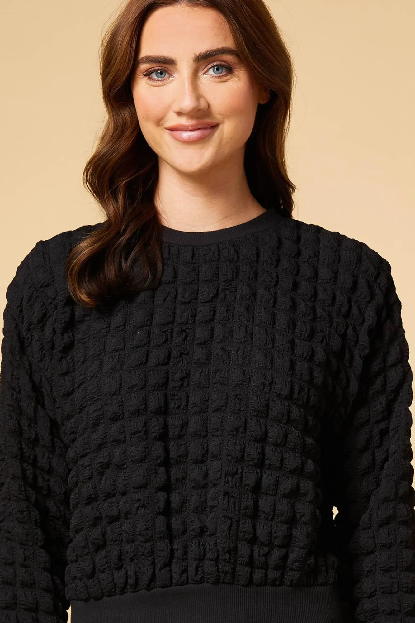 Women Versona Bubbly Feeling Top