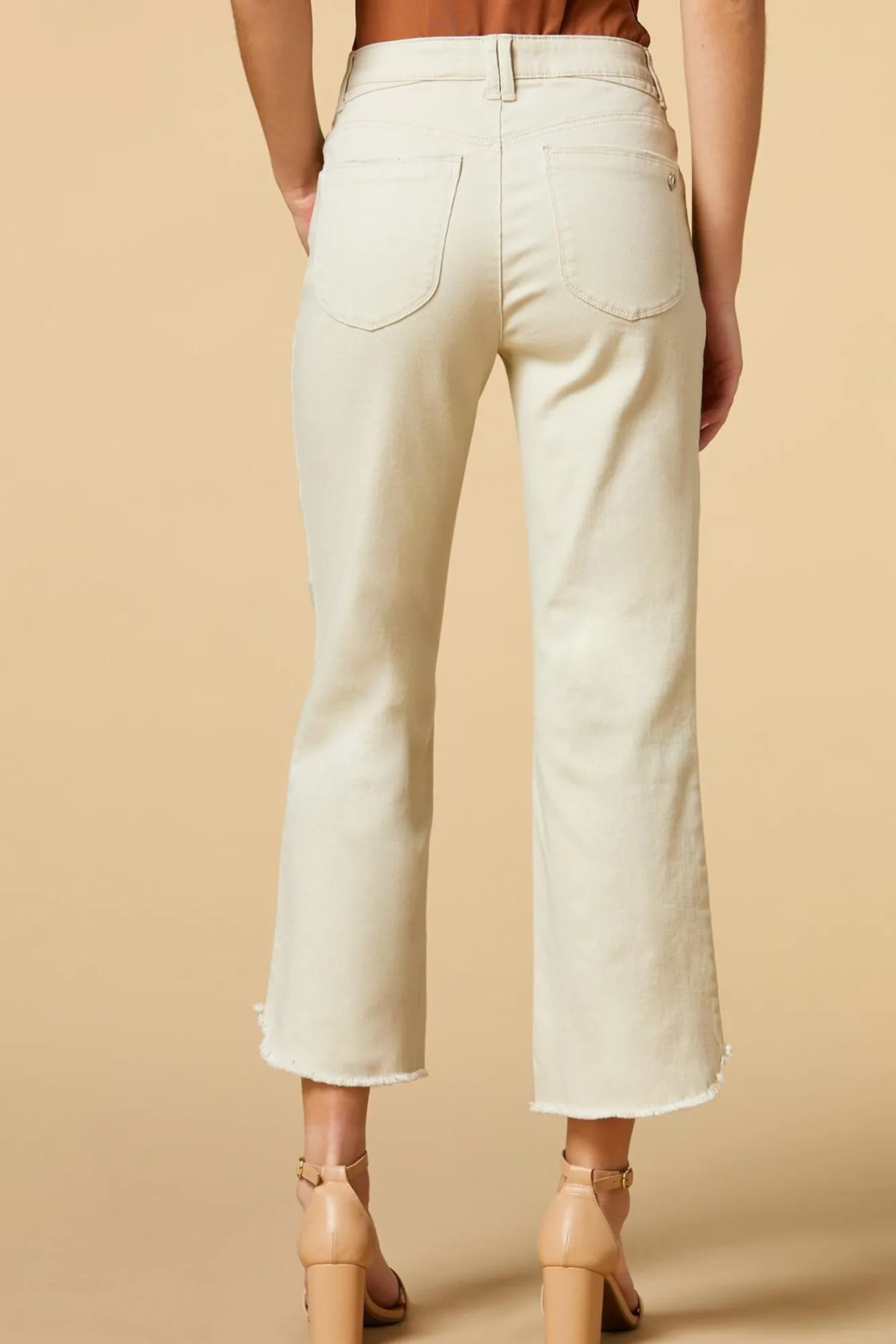 Women Versona Chew On That Jeans