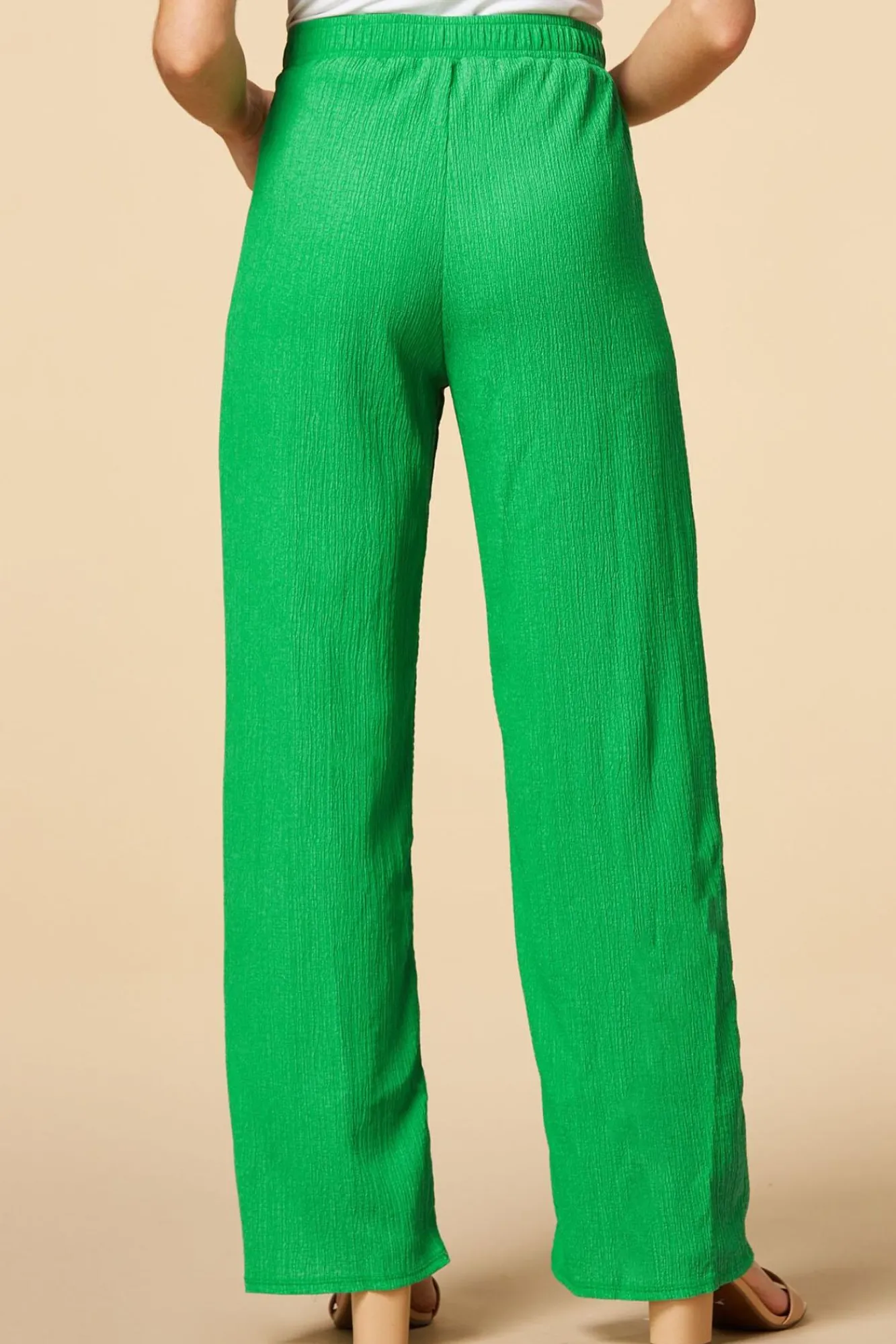 Women Versona Crinkle Cut Pantsgreen