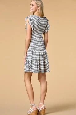 Women Versona Ending In Tiers Dress