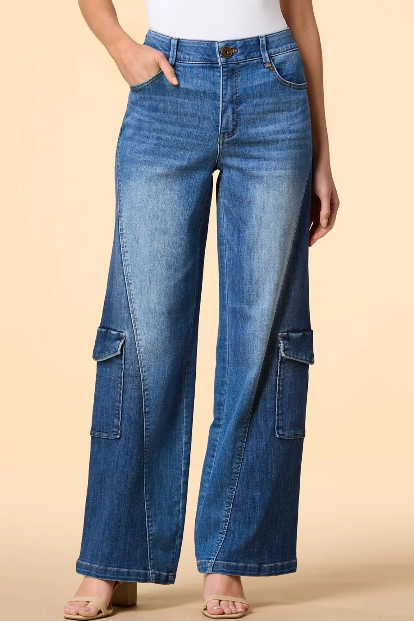 Women Versona Expert Panel Jeans
