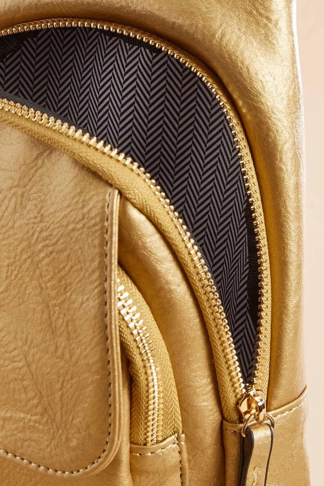 Women Versona Faux Leather Sling Bag