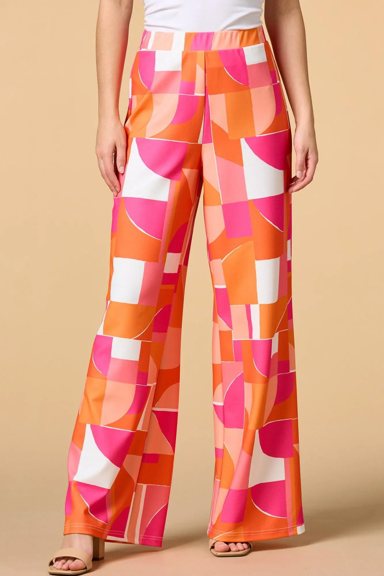Women Versona Groovy Girl Pants