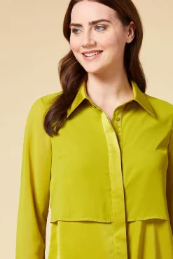 Women Versona Over The Moon Top