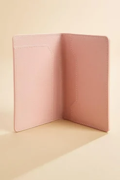 Women Versona Passport Cover
