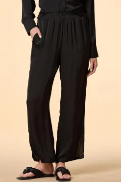 Women Versona Ruffled Up Pants