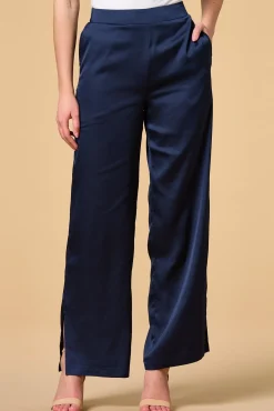 Women Versona Smooth Sailing Pants