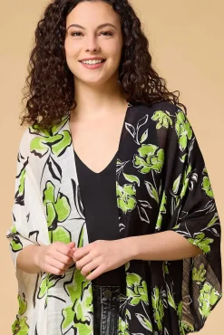 Women Versona Splice Up Your Life Kimono