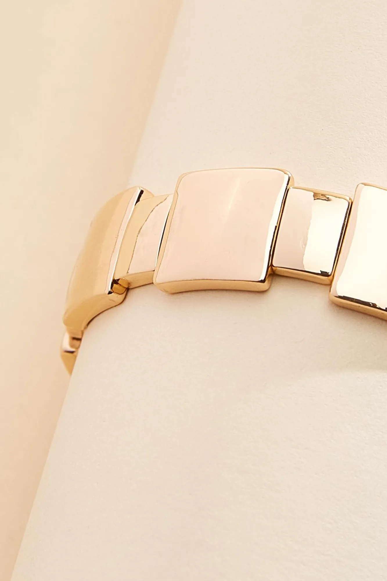 Women Versona Square Bead Bracelet