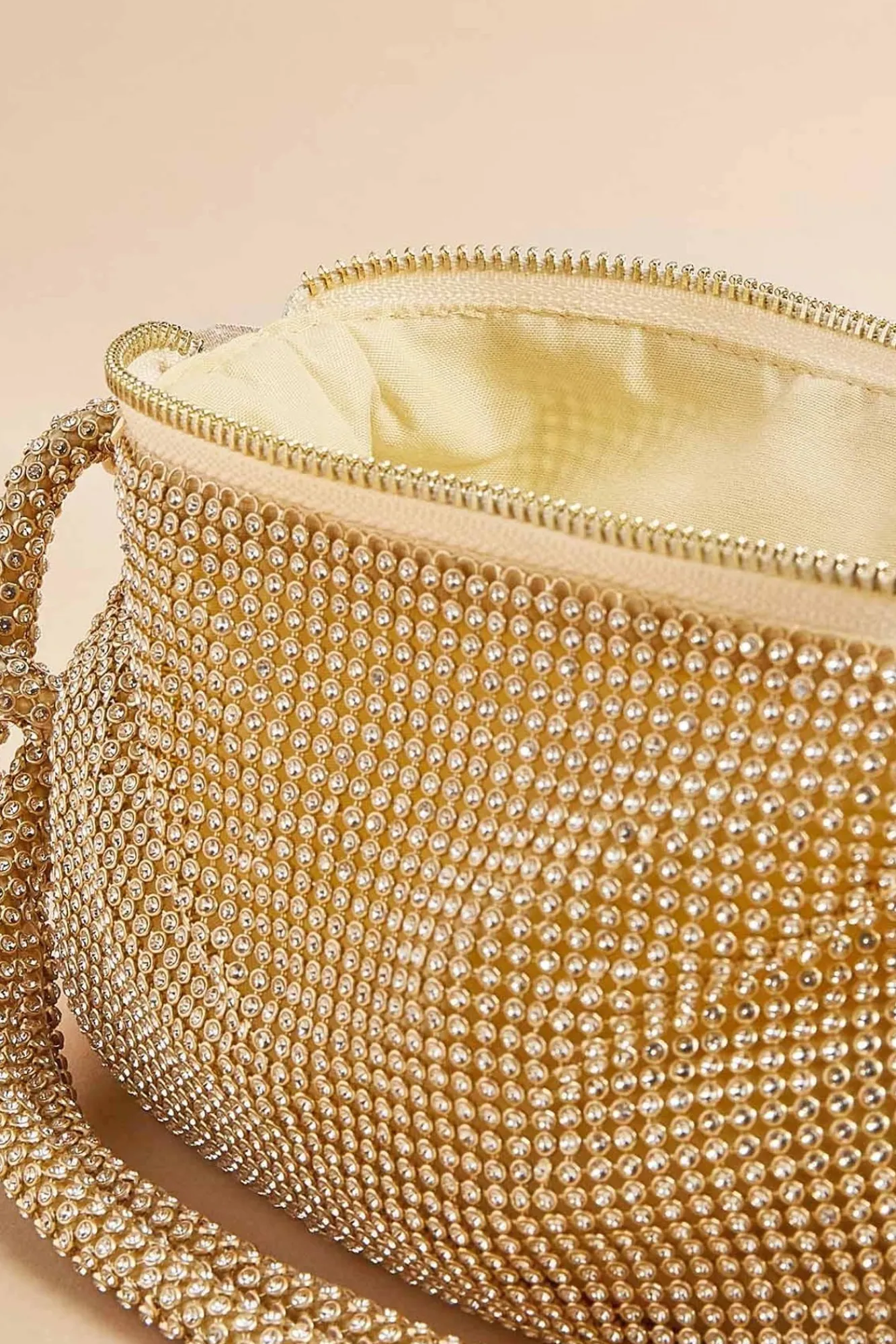 Women Versona Stone Mesh Knot Handle Bag