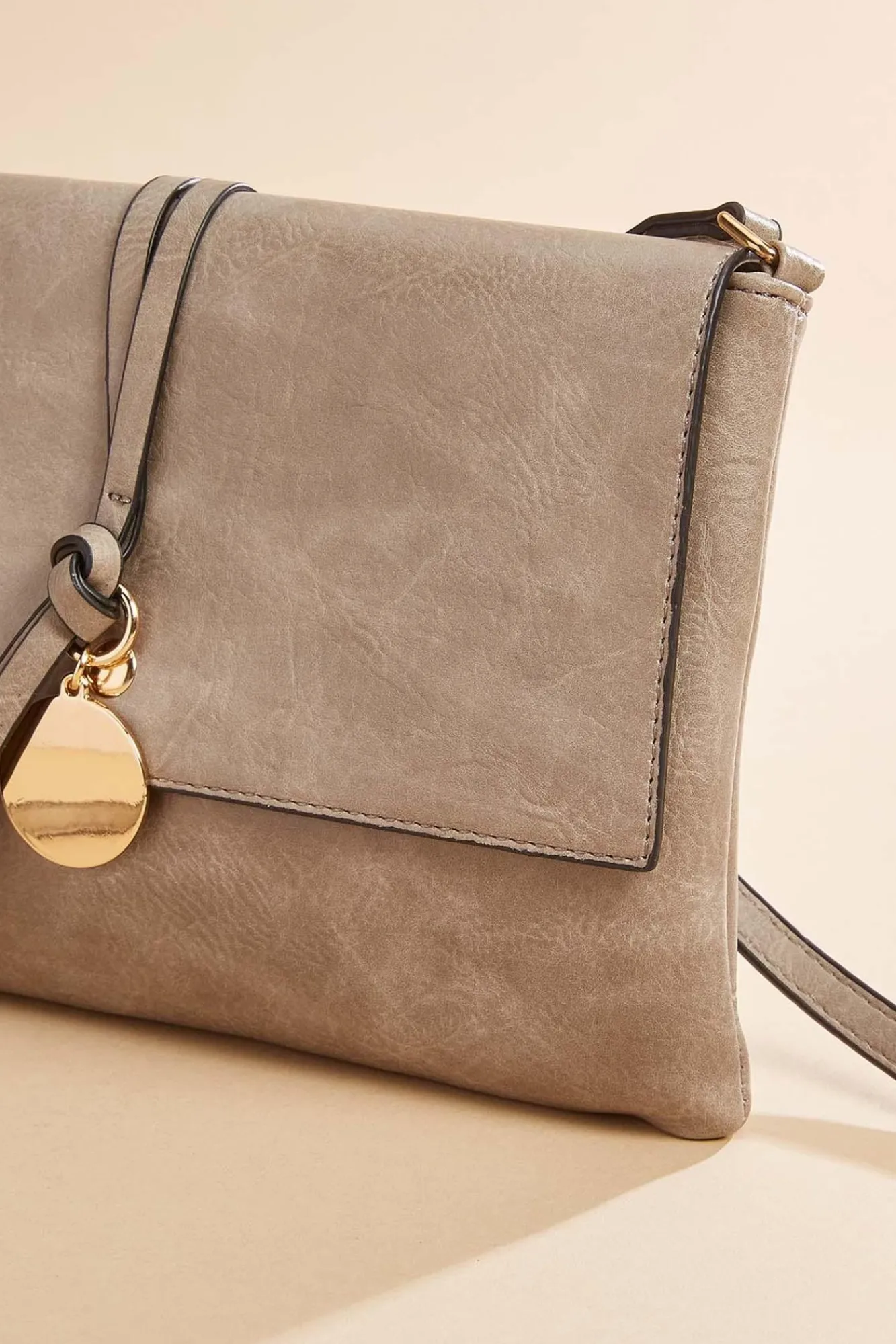 Women Versona Touch Of Gold Crossbody