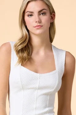 Women Versona Victorian Age Tank